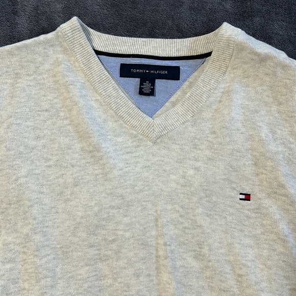 Timmy Hilfiger Vest - Picture 2 of 2